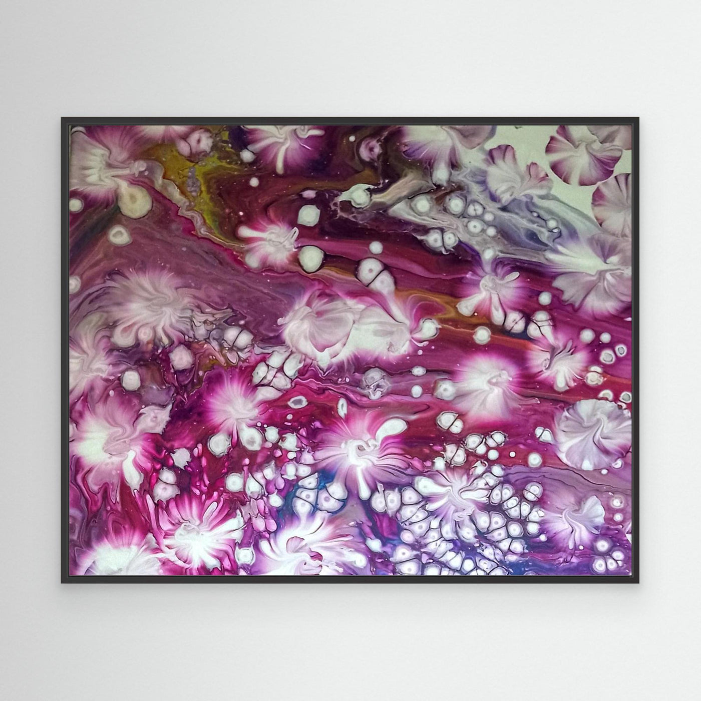 LUMINOUS PETALS MOSAIC 