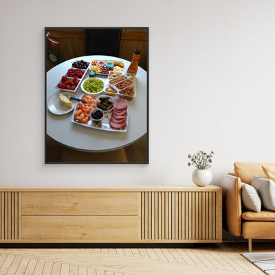 WHO'S HUNGRY? - PLATTER TIME